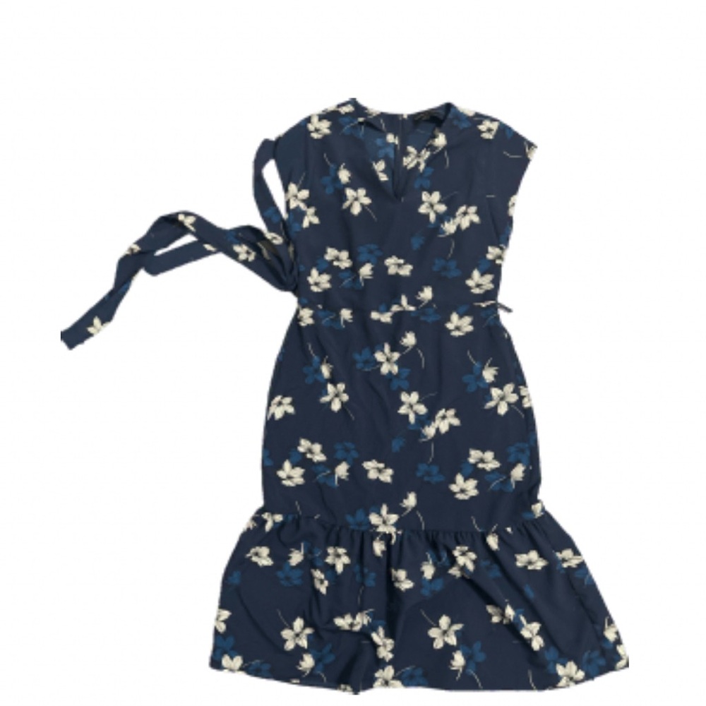 Blue floral midi dress